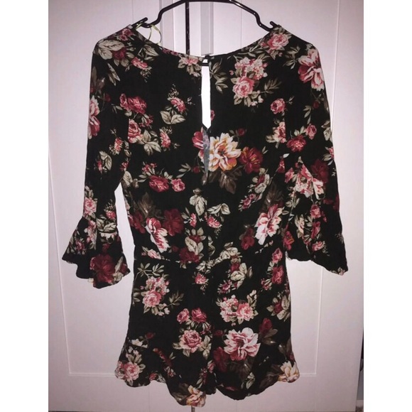 Romper - Picture 2 of 2